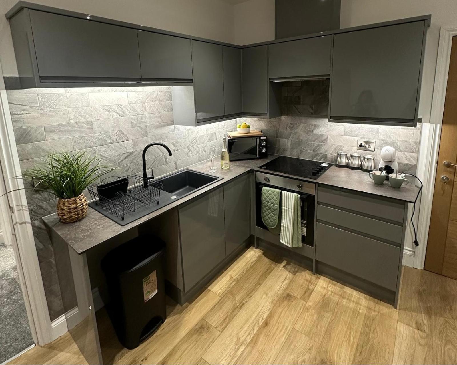 The Crown View - Luxury Apartment - Free Parking Nearby Harrogate Exterior photo